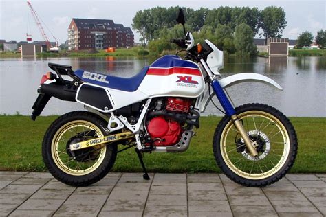 Honda XL 600 LM con serbatoio capiente