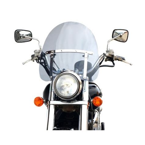 Honda Shadow 750 con parabrezza installato