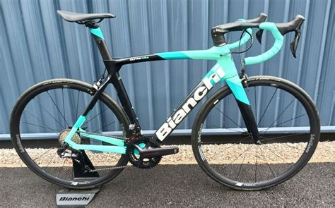 Gruppo Shimano Dura-Ace 9100 su una Bianchi Oltre XR4 CV