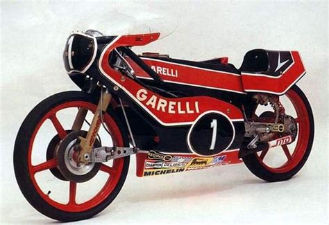 Una vecchia motocicletta Garelli 125 GP