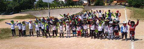 Anna Catalanotto in gara BMX pista San Giovanni Lupatoto