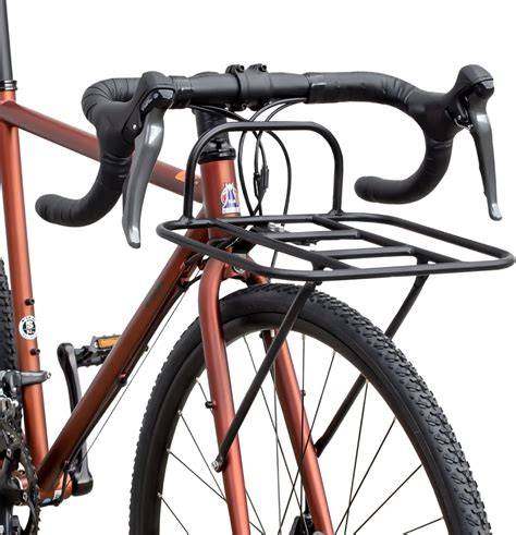 infografica fissaggio portapacchi bici