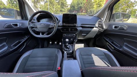 Ford EcoSport componenti interni infotainment