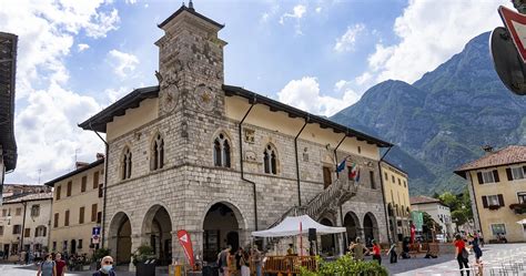 Borgo di Venzone ricostruito dopo il terremoto