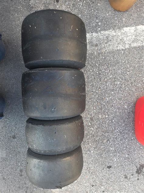 gomme gonfiabili go kart informativo
