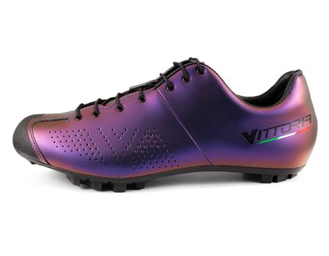 scarpe Vittoria gravel grafica e dettagli tecnici