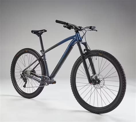 Mountain bike hardtail con telaio in alluminio e ruote da 29 pollici