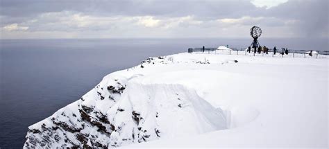 Capo Nord attraversando ghiaccio e neve