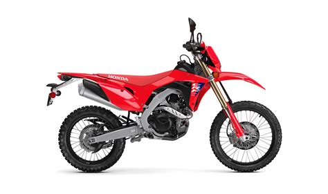 Honda CRF450L in un ambiente off-road