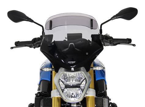 Vista laterale di una BMW R850GS con parabrezza MRA Vario