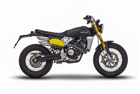 grafico confronto prezzo e specifiche scrambler 125