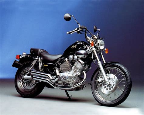 Yamaha Virago 535 con cupolino Givi