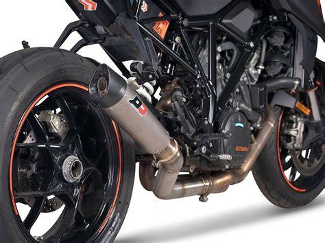 grafico confronto tra tipi di scarico KTM 1290