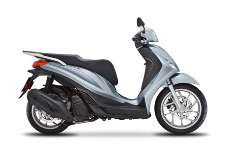 Piaggio Medley 150 S con bauletto