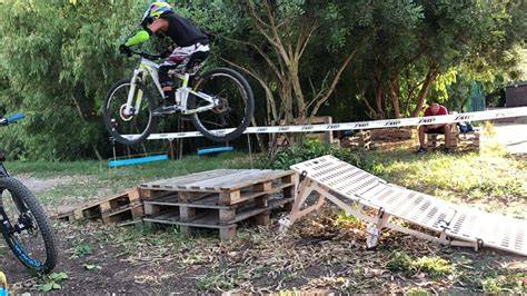rampa MTB modulare in legno smontata