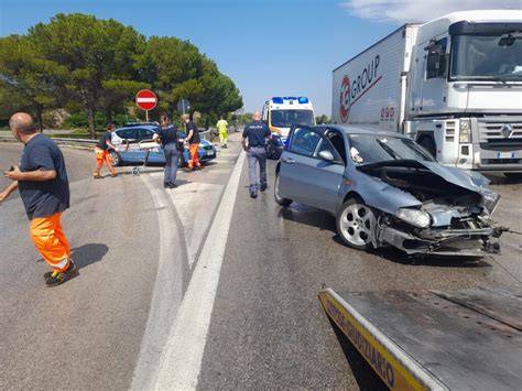 Immagini di incidente stradale e soccorso a Marsala