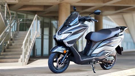 Suzuki Burgman 125