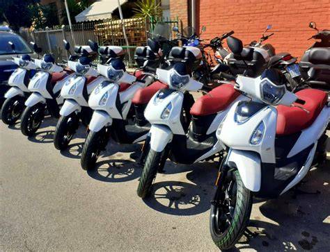 Impostazioni di noleggio scooter in Ginosa Marina