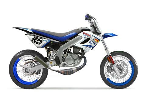 Derbi Senda DRD PRO 50 in configurazione Supermotard