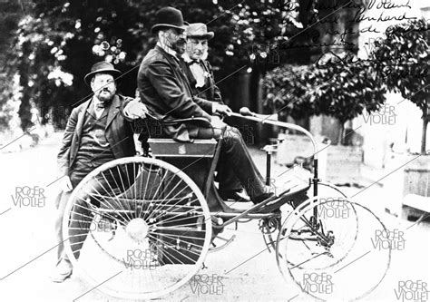 Immagine storica di René Panhard ed Emile Levassor