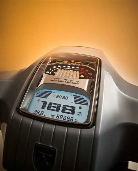 Display TFT a colori della Lambretta X300