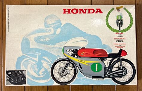 Honda 250cc 4 cilindri 4 tempi anni '60