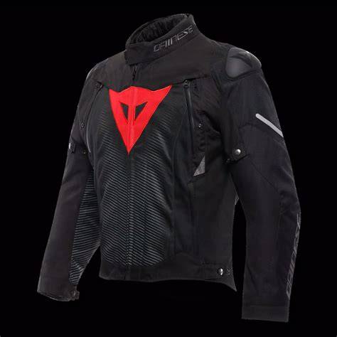 grafico confronto giacche Gore-Tex Dainese
