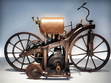 La prima motocicletta Benelli: il Velomotore tipo A