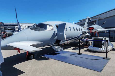 grafico andamento ordini Piaggio Aero