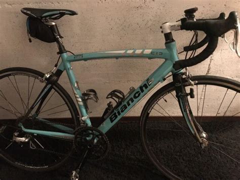 Bicicletta da corsa Bianchi Via Nirone 7 con gruppo Campagnolo Xenon
