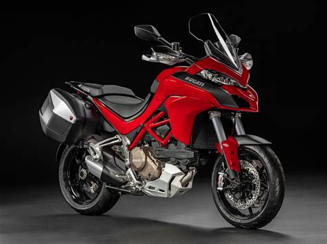 Ducati Multistrada 1200 in officina