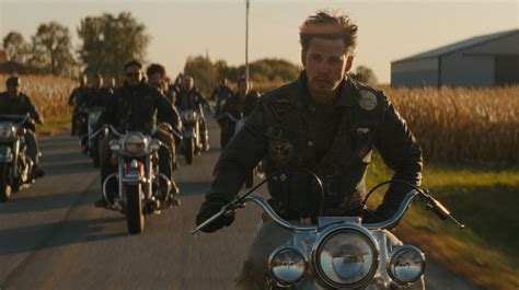 Scena di gruppo Vandals motociclisti