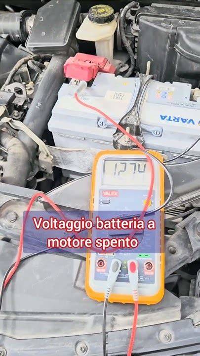 Grafico andamento tensione batteria motore acceso