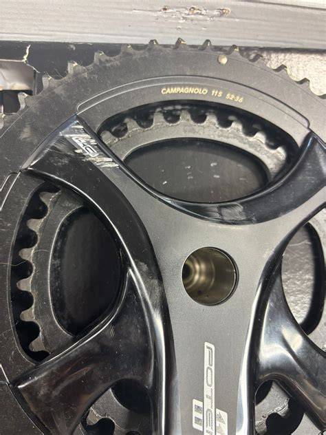 Guarnitura Campagnolo 11V e compatibilità corone (schema)