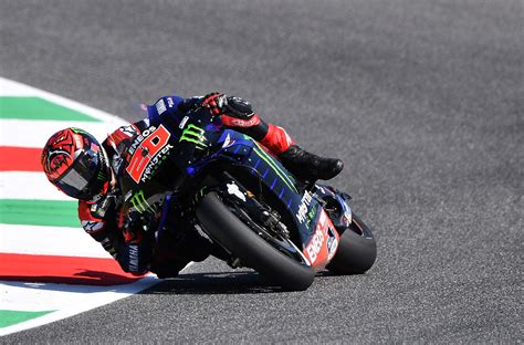 Fabio Quartararo celebra il suo titolo mondiale MotoGP