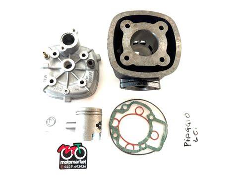 montaggio kit cilindro su scooter Piaggio