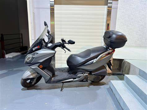 soluzione-montaggio-copriscudo-dink300