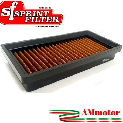 Immagine di un filtro aria Sprint Filter P08 pulito con aria compressa