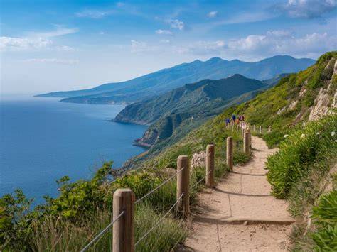 sendire i sentieri tra Dolomiti e mare