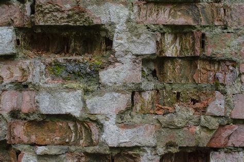 Muro che crolla