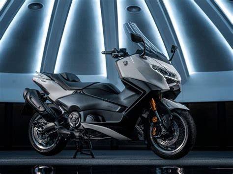 Immagine showroom Yamaha e scooter