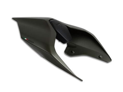 Dettaglio ghiera esterna a LED su codone monoposto