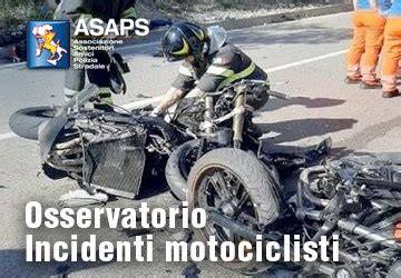 immagini incidenti motociclisti Massarosa