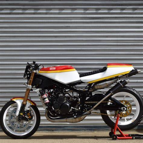 moto cafe racer storia rispetto RG500 Gamma