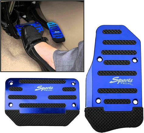 copri pedali auto sportivi installazione