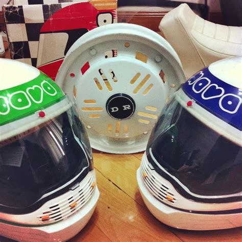 Nava helmet visor and accessories