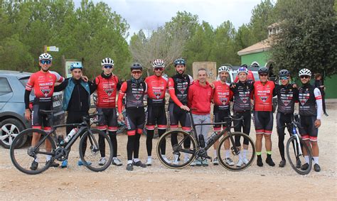 Equipo road 2024 Express Car Crevillent plantilla