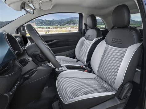 Fiat 500 GPL interni e stile