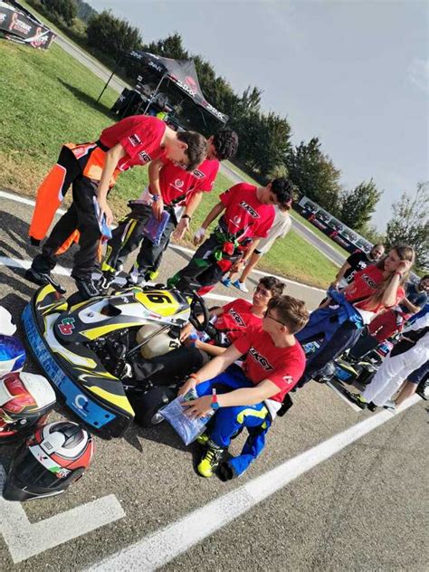 Immagini sportive endurance motoristiche storiche