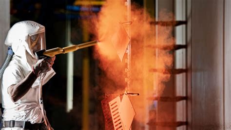 Preparazione pezzi per verniciatura a polvere